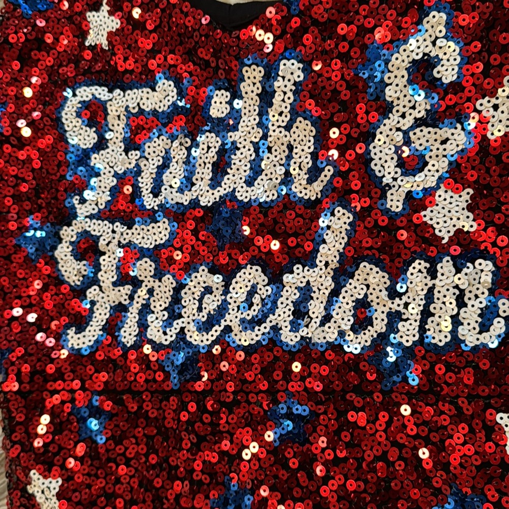 Faith and Freedom sequined tank - Picture 3 of 4